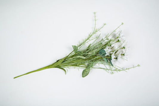 20" Cream Daisy Spray W/Mixed Greens