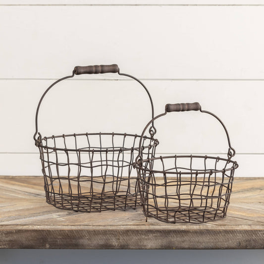 Set of 2 Wire Baskets With Handles
