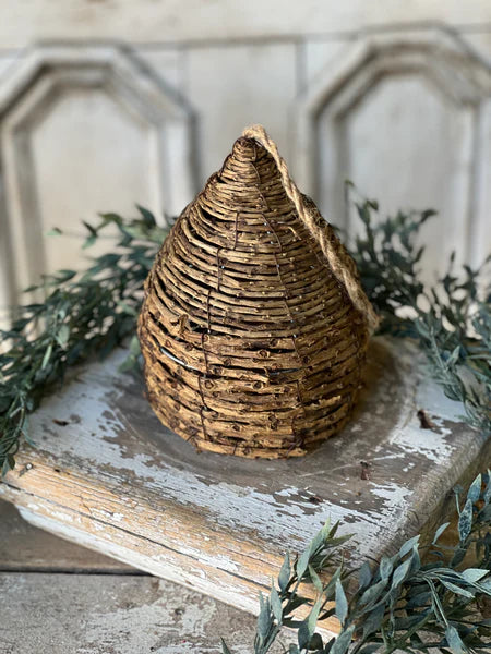 9" Hanging Bee Hive
